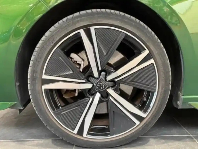 Peugeot 308 phev 180 gt e-eat8 alcantara / full led / gps / camera 360 / attelage — photo 14