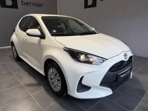 Toyota Yaris 120 vvt-i dynamic business 5p mc24