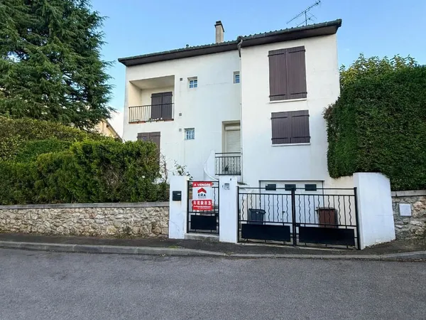 Maison 7 pièces 150 m²