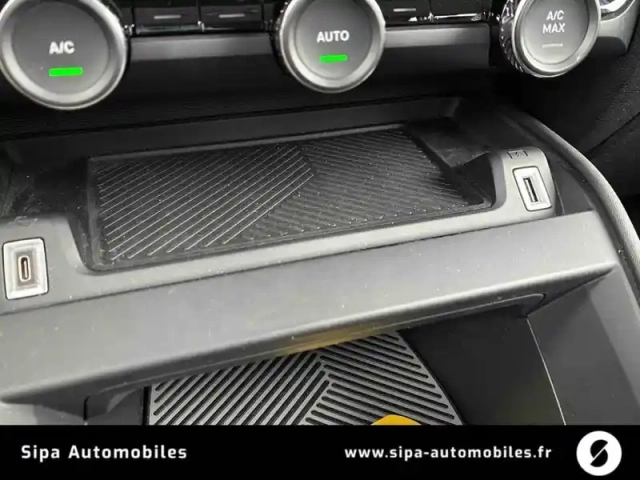 Citroën C4 e- 136 ch automatique — photo 36