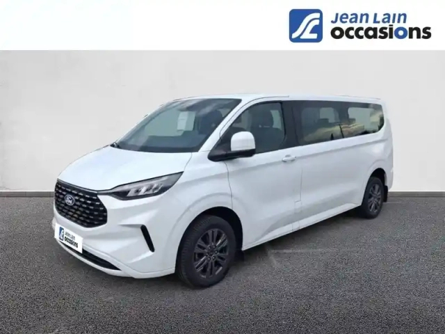 Ford Tourneo custom 320 l2h1 2.0 ecoblue 150 ch — photo 1