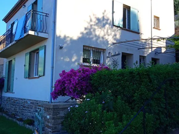 Villa 5 pièces + garage + studio