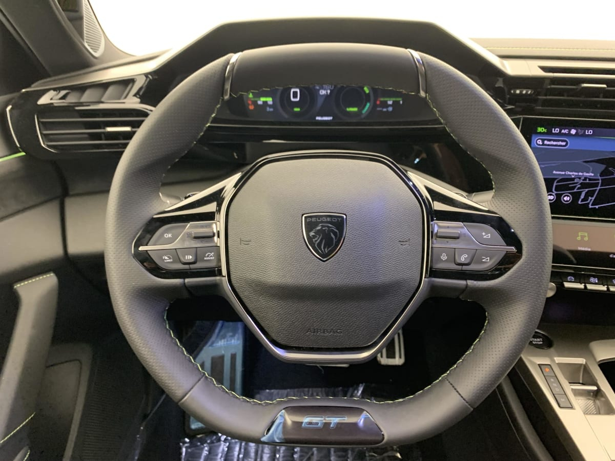 Peugeot 308 — photo 15