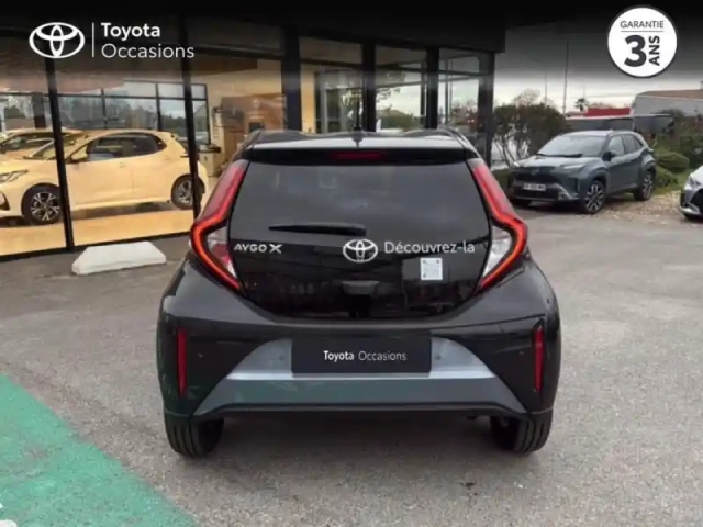 Toyota Aygo X 1.0 vvt-i 72ch design my24 — photo 4