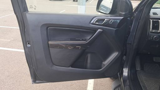 Ford Ranger Super Cab 2.0 EcoBlue 213 BVA - Wildtrak – 2021 – 83641 km – Diesel – Boîte Automatique — photo 39