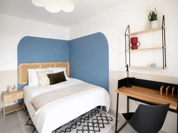 Chambre soignée de 12 m² à louer près de Lyon