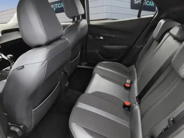 Peugeot 2008 puretech 100 s&amp;s bvm6 allure — photo 23