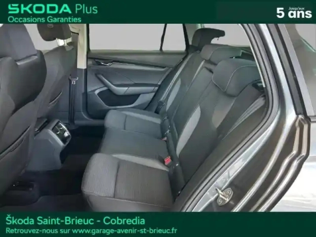 Skoda Octavia combi 2.0 tdi 150ch style dsg7 — photo 9