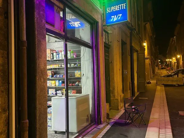 Fond de commerce supérette 7/7 Aix en Provence
