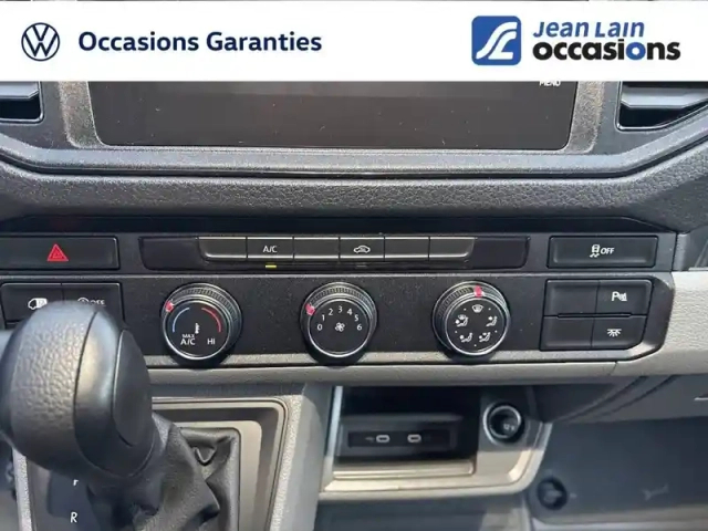 Volkswagen Crafter van 35 l3h3 2.0 tdi 140 ch bva — photo 13