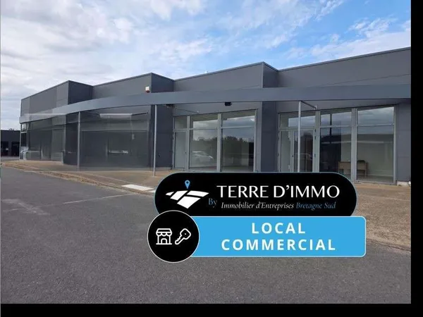 À LOUER - LOCAL COMMERCIAL DE 200 M² - EMPL N°1