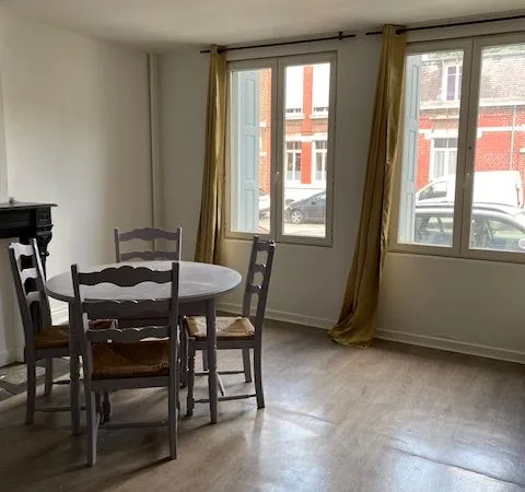 F1 35m² proche centre Valenciennes