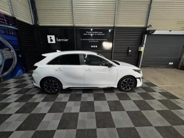 Kia Ceed 1.5 t-gdi 160ch gt line dct7 — photo 8