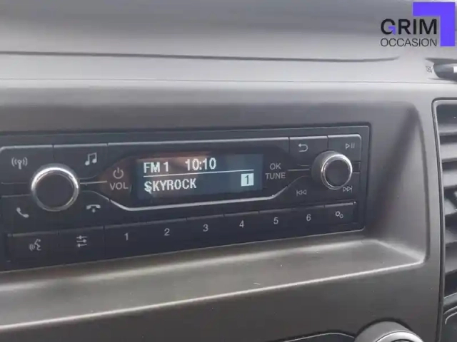 Ford Transit custom fourgon 280 l1h1 2.0 ecoblue 130 bva — photo 8