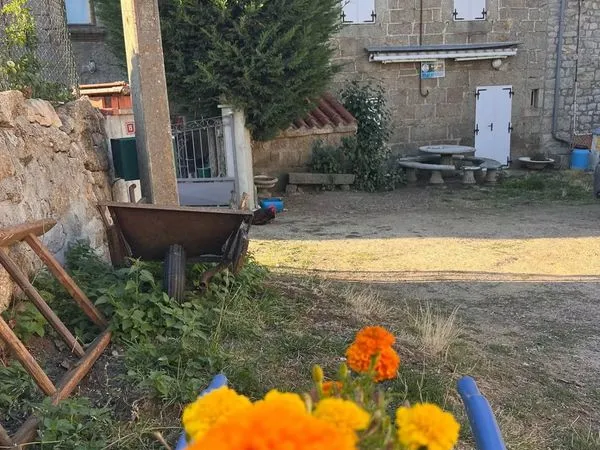 Maison de village 2 pièces 90 m²