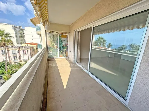 T2 de 63m² traversant et lumineux