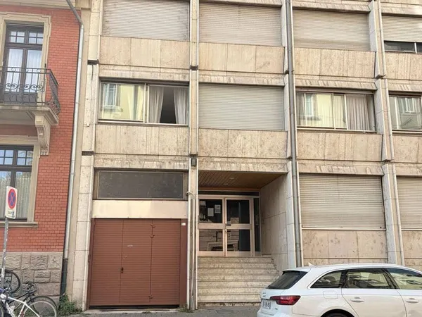 Parking 10 m²