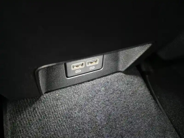 Peugeot 508 sw hybrid 225 e-eat8 — photo 36