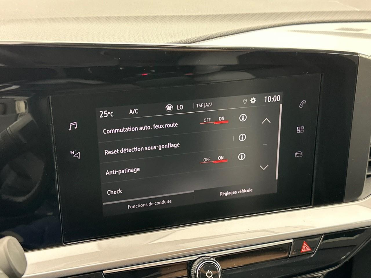 Opel Mokka electrique 136 ch & batterie 50 kwh elegance — photo 25