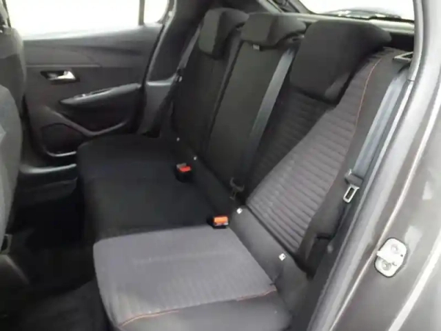 Peugeot 208 1.2 puretech 75ch s&amp;s active business — photo 8
