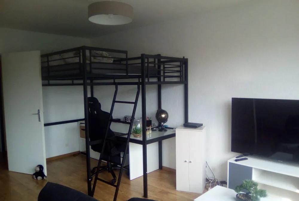 Photo 1