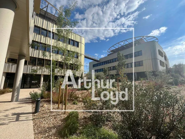 Bureaux 119 m²