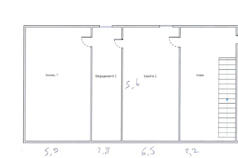 Photo 3
