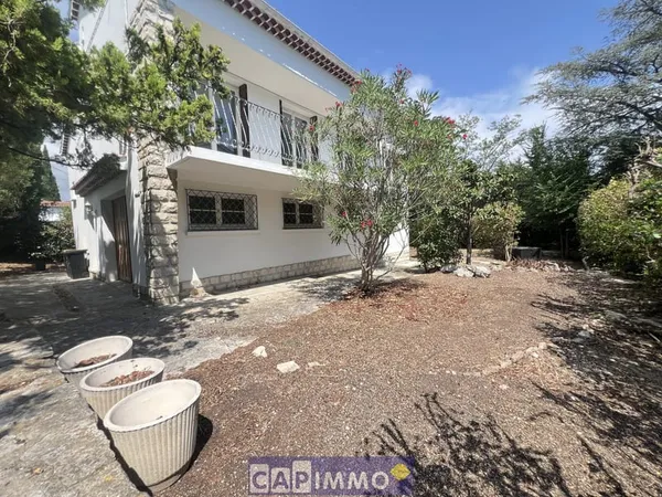 LA GARDE STE MARGUERITE MAISON 132M2 PROCHE PLAGE