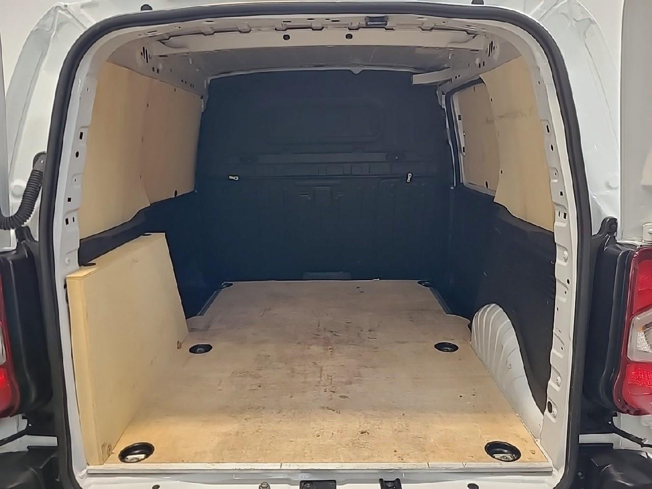Peugeot Partner fourgon m 950 kg bluehdi 100 s&s bvm6 — photo 14