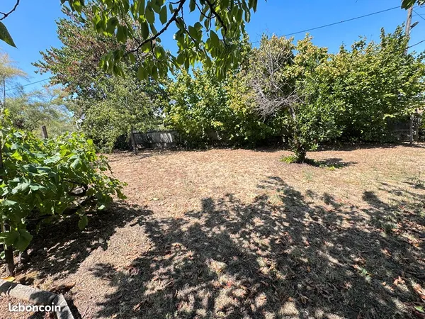 Terrain 529 m² ANGOULEME