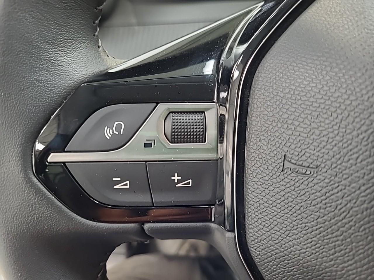 Peugeot 208 puretech 75 s&s bvm5 active pack — photo 20