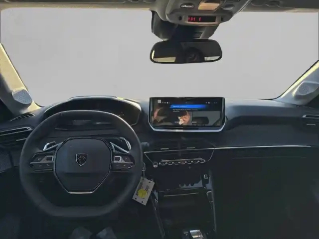 Peugeot 208 hybrid 110 e-dcs6 — photo 8