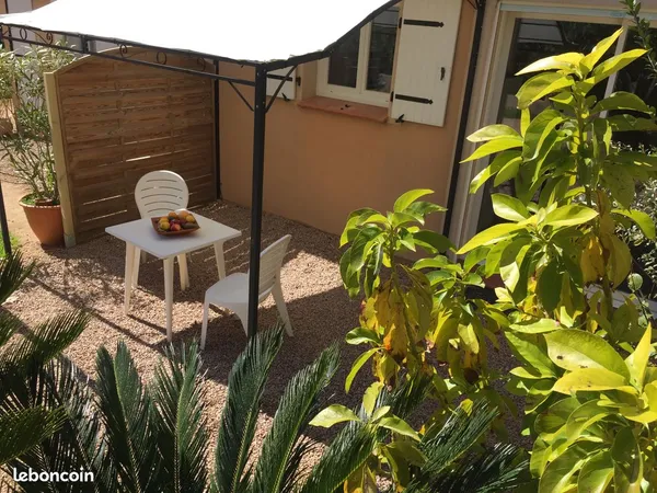 Studio en rez de jardin