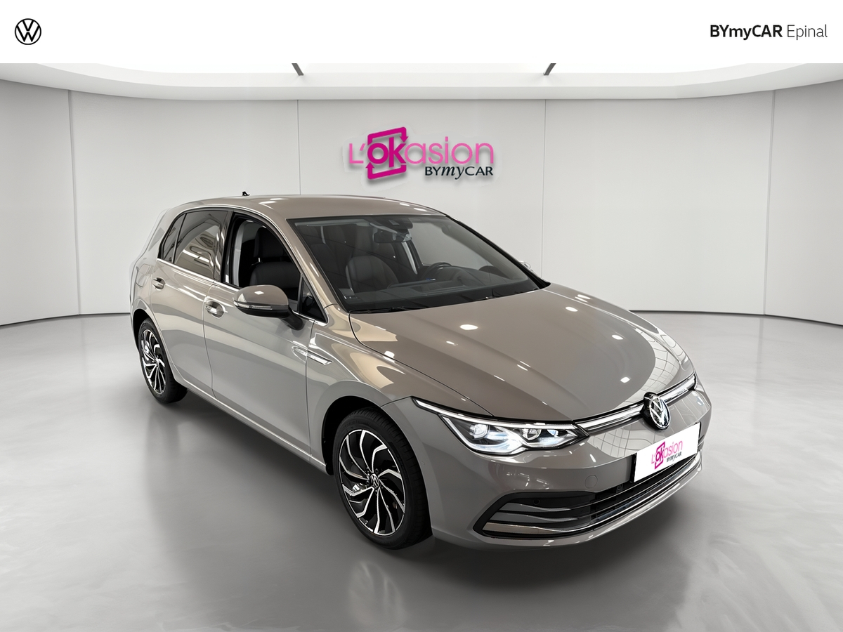 Volkswagen Golf 1.5 eTSI OPF 150 DSG7 — photo 7