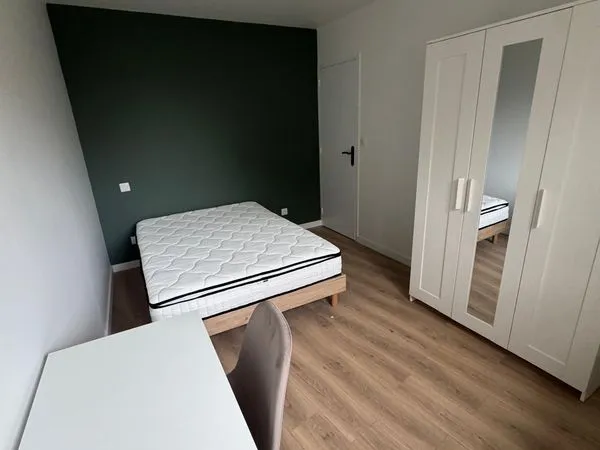 Chambre en colocation - Internet/Electricité/Chauffage inclus - 500 charges comprises
