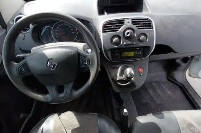 Renault Kangoo express blue dci 80 — photo 9