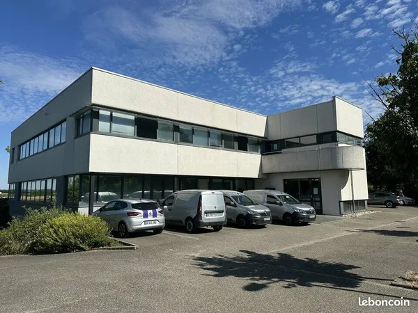 Bureaux 462 m²