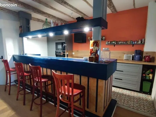 Appartement meublé, esprit loft, centre ville de guérande