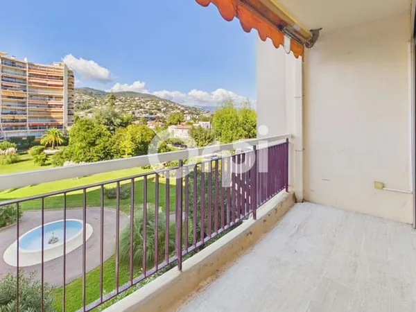 Appartement 1 pièce 27 m²