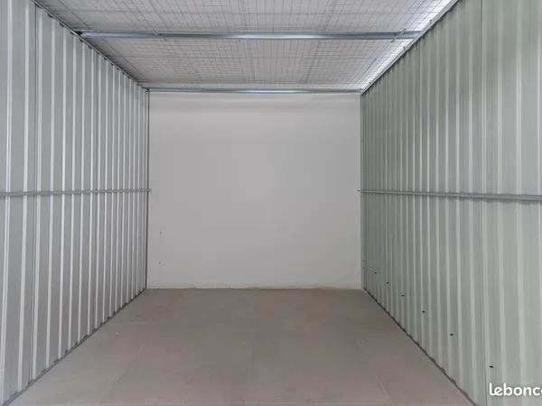 Garage/box 5 m² Vitry Sur Seine