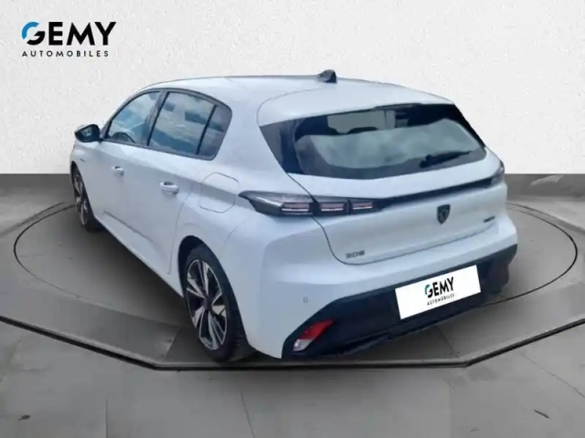 Peugeot 308 phev 180 e-eat8 — photo 7