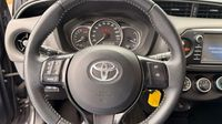 Toyota Yaris 70 VVT-i France 5p RC18 — photo 12