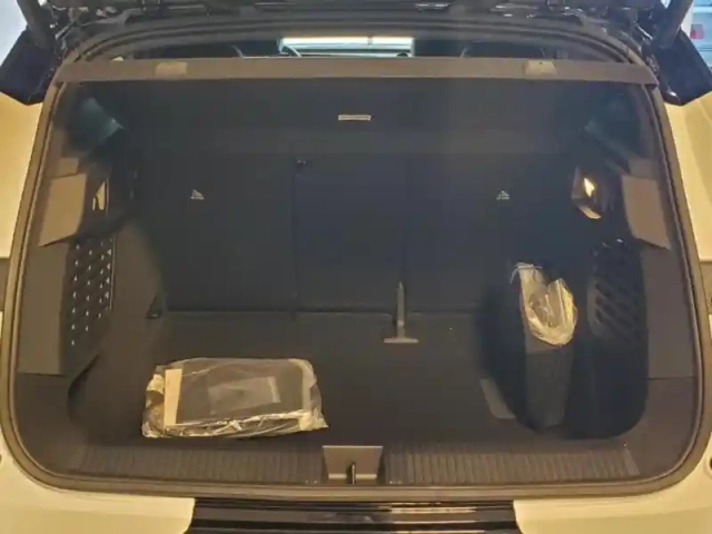 Mitsubishi Eclipse cross bev 87kwh 218ch invite+ — photo 13