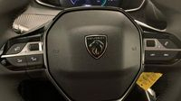 Peugeot 208 1.2 Hybrid 110ch Allure e-DCS6 — photo 25