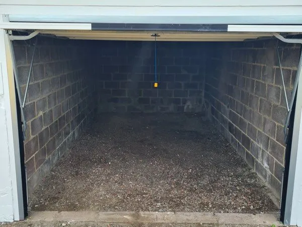 Box gardes meubles garages