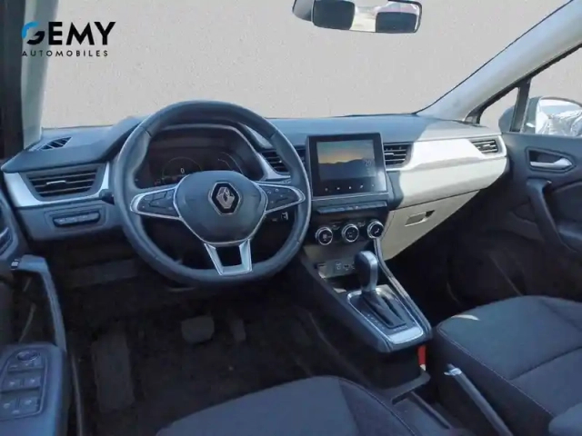 Renault Captur e-tech 145 - 21 — photo 29