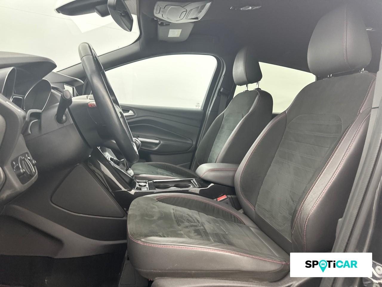 Ford Kuga 2.0 tdci 150ch stop&start titanium 4x2 euro6.2 — photo 9