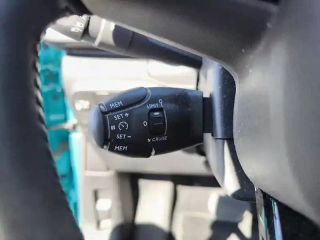 Citroën C3 puretech 110 s&amp;s eat6 — photo 19