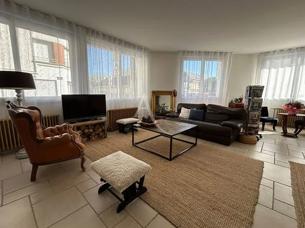 Maison 5 pièces 180 m²