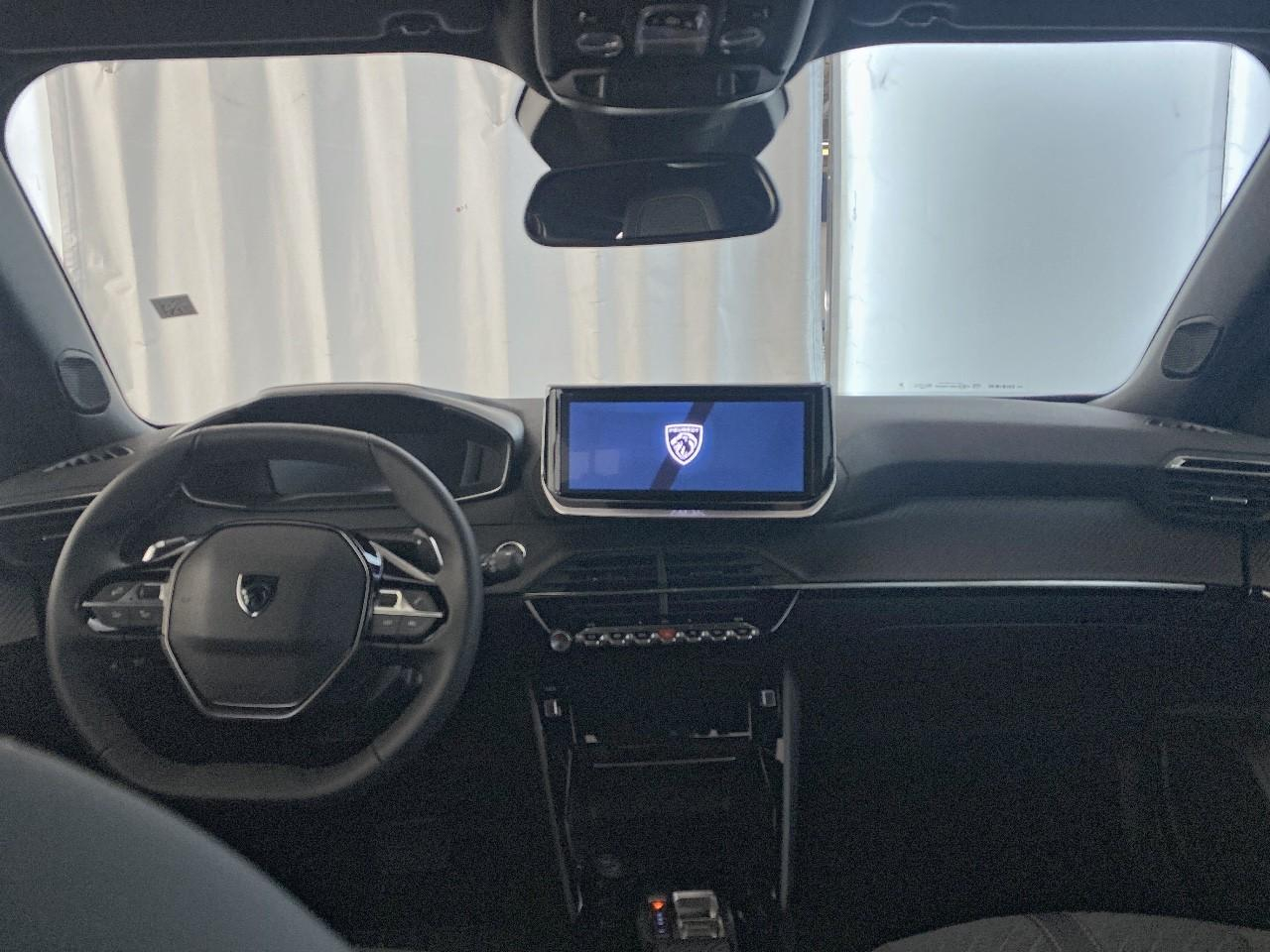 Peugeot 2008 hybrid 145 ch e-dcs6 allure — photo 8